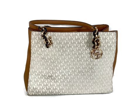 how much will pawn shops pay for michael kors purses|pawn shops that buy designer bags.